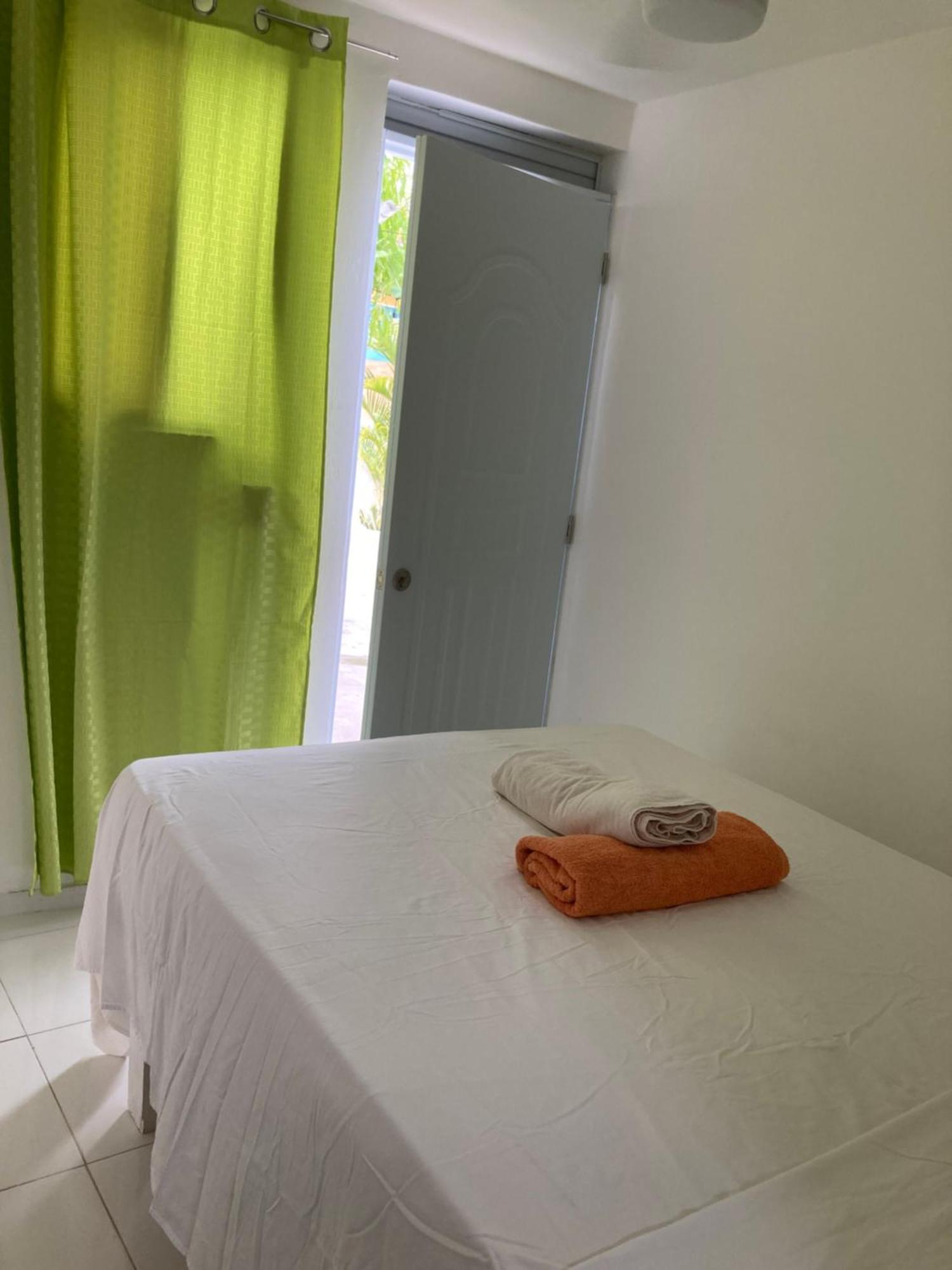 Hostel El Hoyo Баяхибе Екстериор снимка